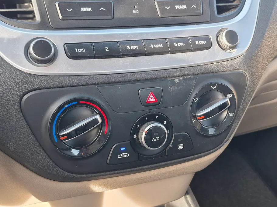 2022 Hyundai Accent Smart 