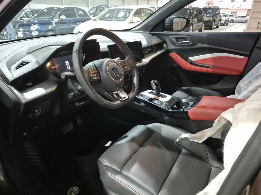 ام جي جي تي LUX 2024 