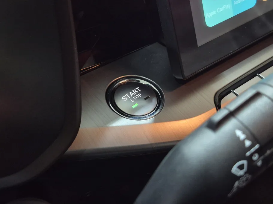 ام جي جي تي LUX 2024 