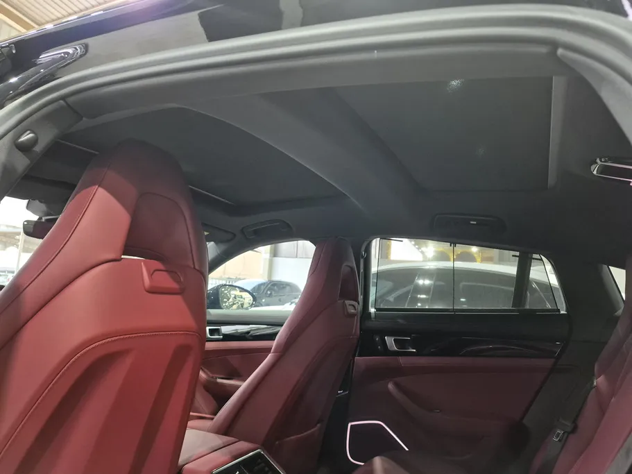 2023 Porsche Panamera  