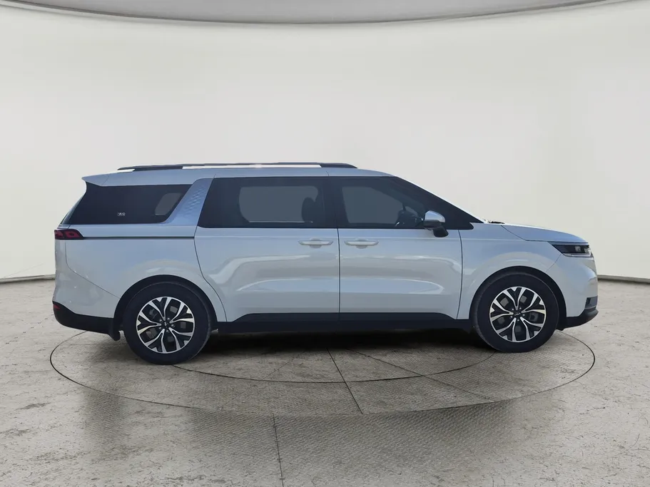 كيا كرنفال LX 2024 