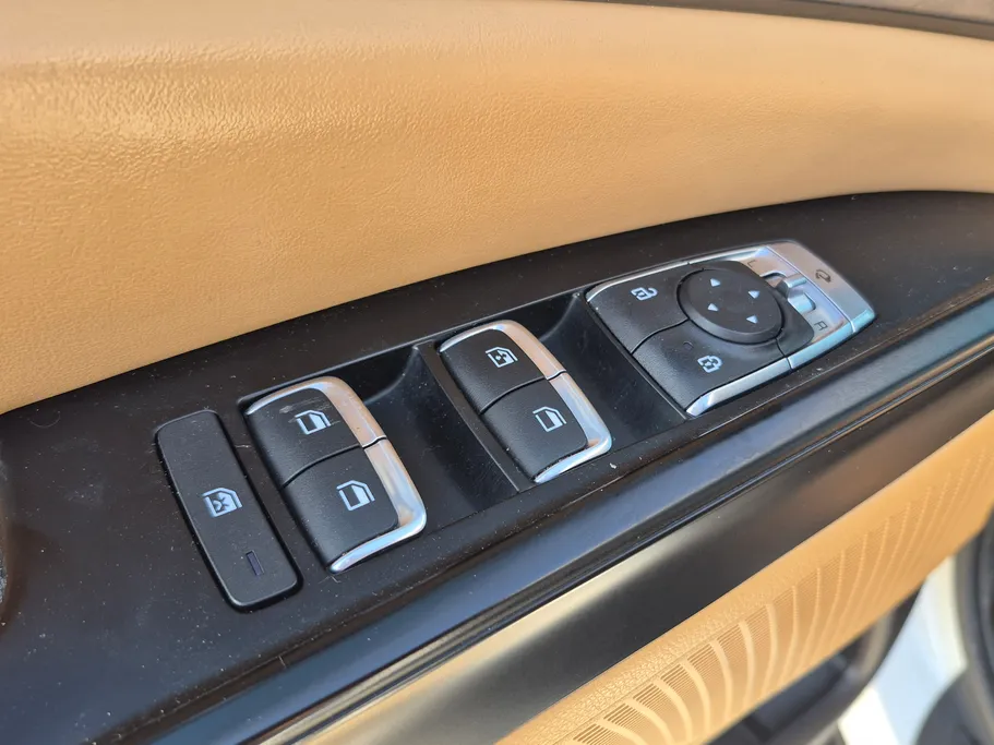 كيا كرنفال LX 2024 