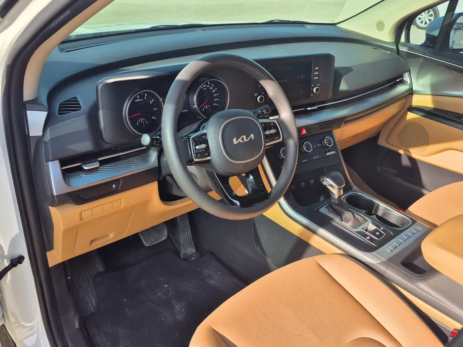 كيا كرنفال LX 2024 