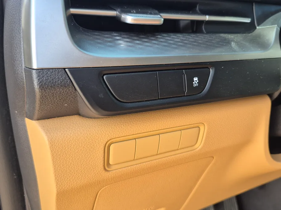 كيا كرنفال LX 2024 