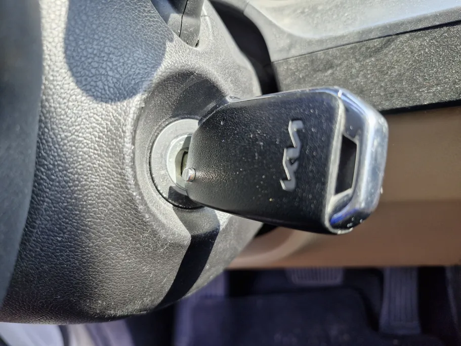 كيا كرنفال LX 2024 