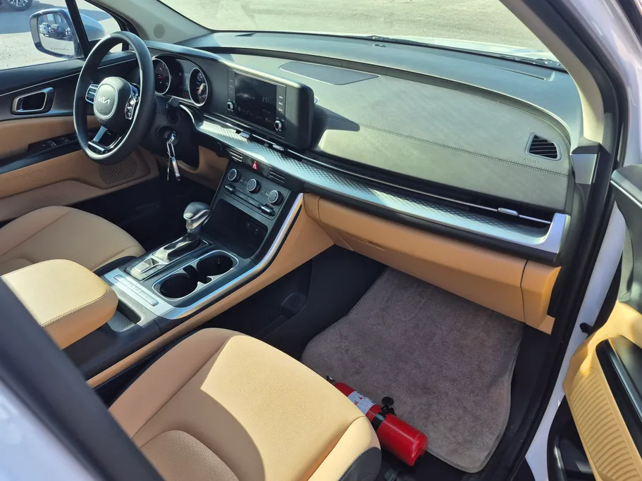 كيا كرنفال LX 2024 