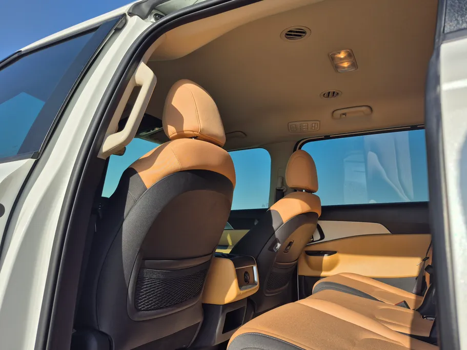 كيا كرنفال LX 2024 