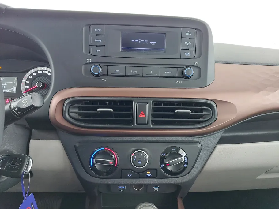 2024 Hyundai Grand i10 Fleet 