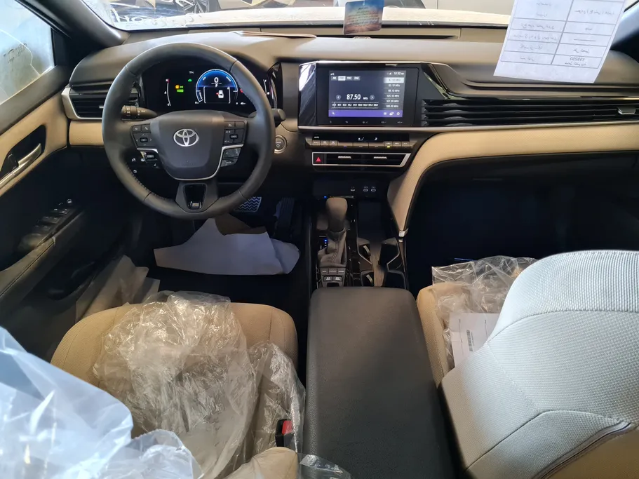 2026 Toyota Camry  E Plus HEV 