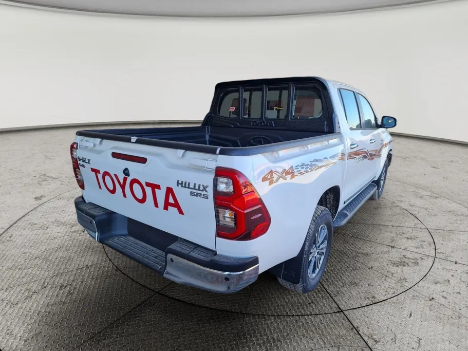 2026 Toyota Hilux SGLX 4X4 AT DSL 