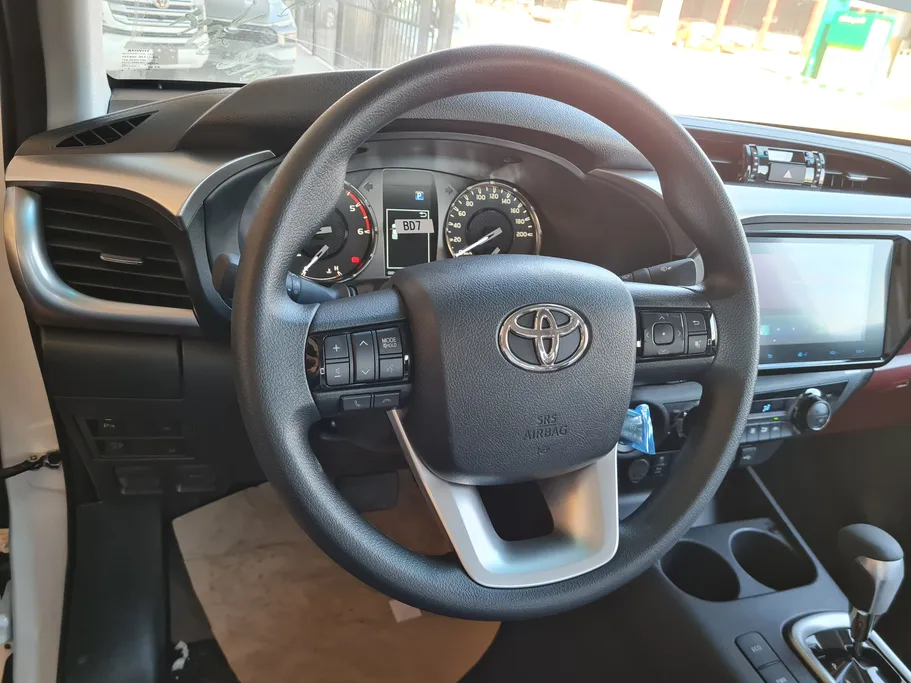 2026 Toyota Hilux SGLX 4X4 AT DSL 
