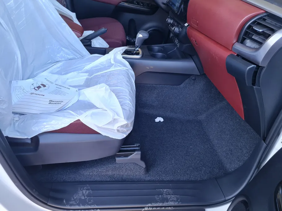 2026 Toyota Hilux SGLX 4X4 AT DSL 