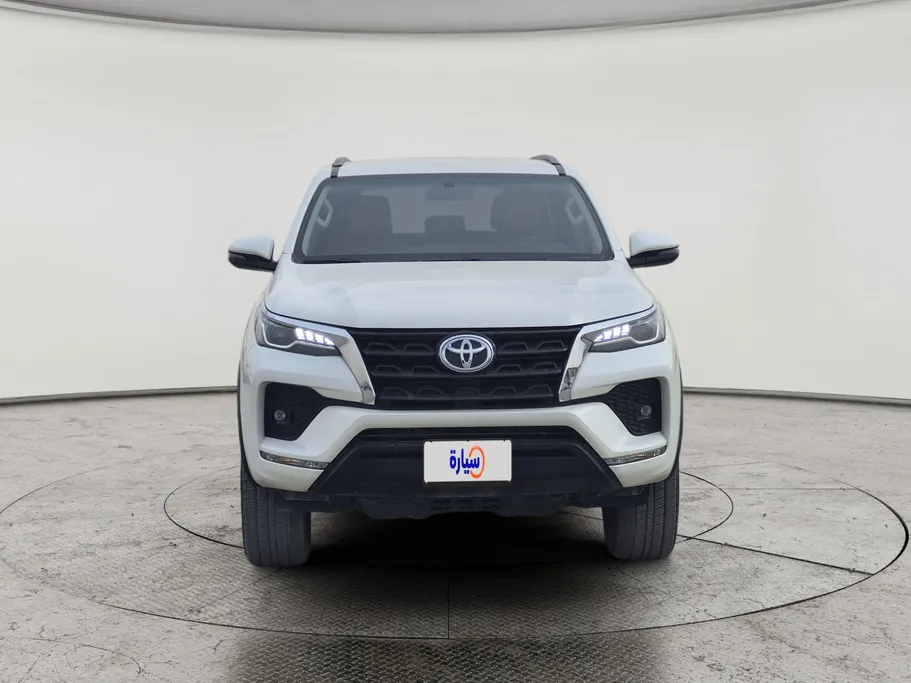 2022 Toyota Fortuner VX 