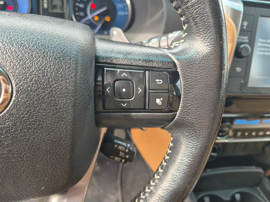 2022 Toyota Fortuner VX 