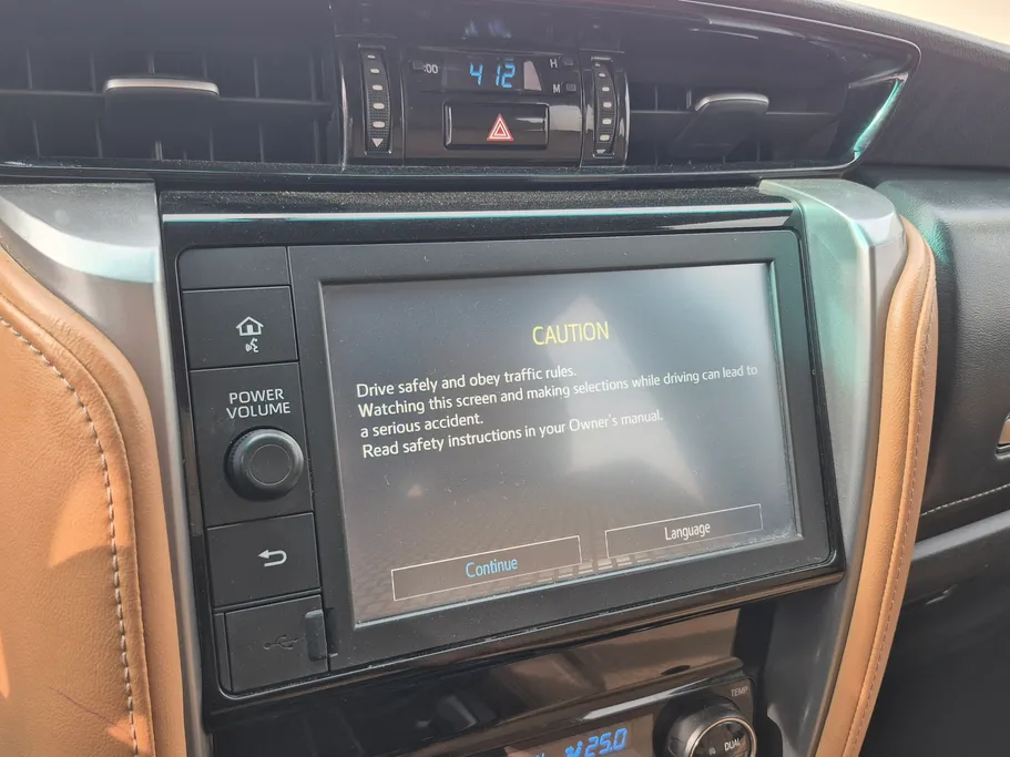 2022 Toyota Fortuner VX 