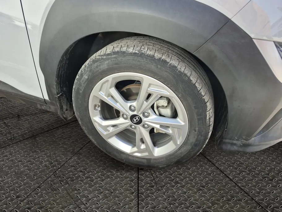 2022 Hyundai Kona SMART 