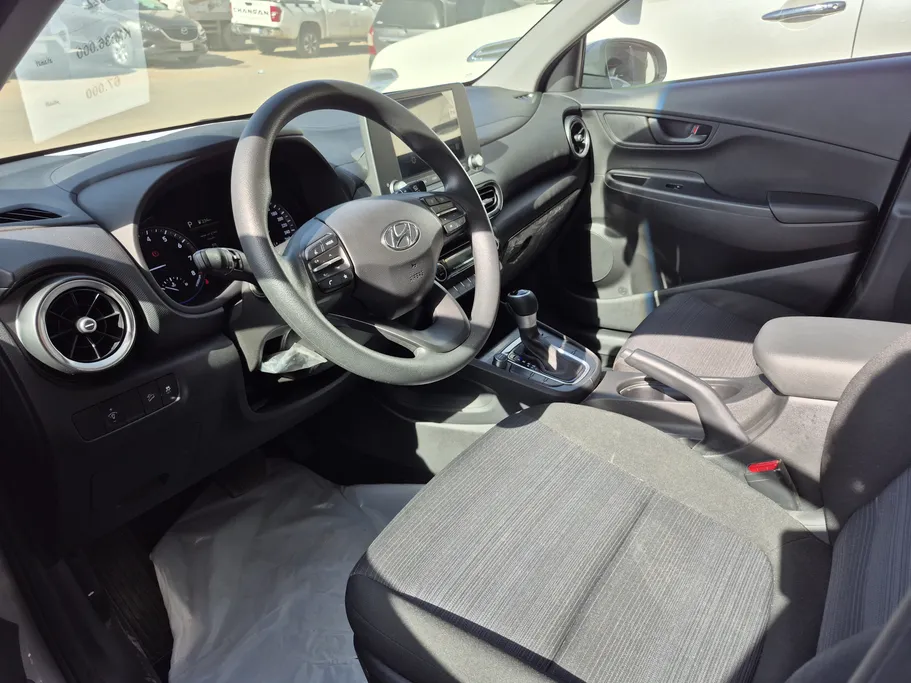 2022 Hyundai Kona SMART 