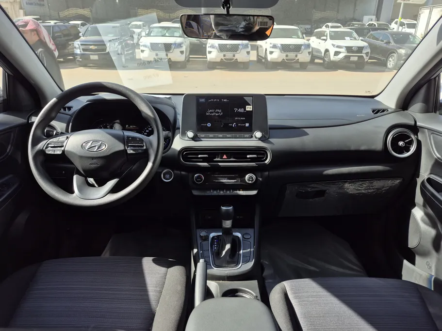 2022 Hyundai Kona SMART 