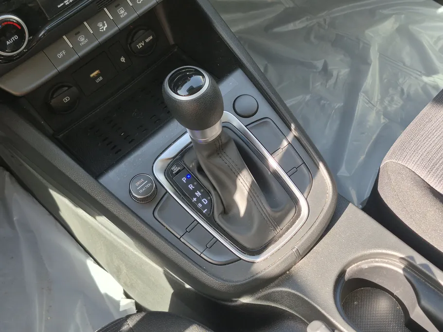 2022 Hyundai Kona SMART 