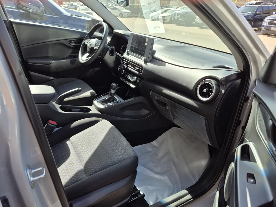 2022 Hyundai Kona SMART 