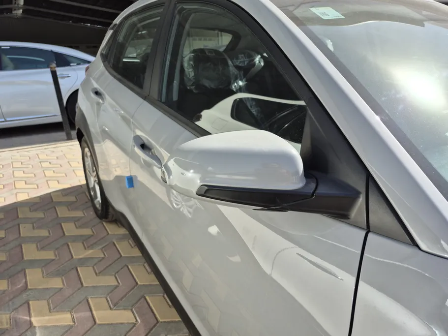 2022 Hyundai Kona SMART 