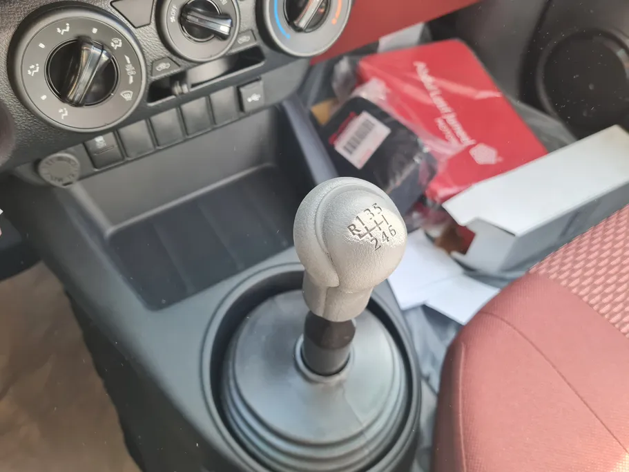 2026 Toyota Hilux GLX 