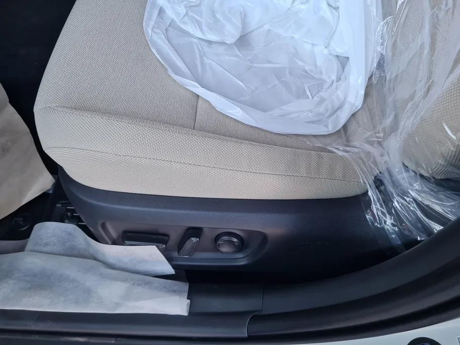 تويوتا كامري E 2026 