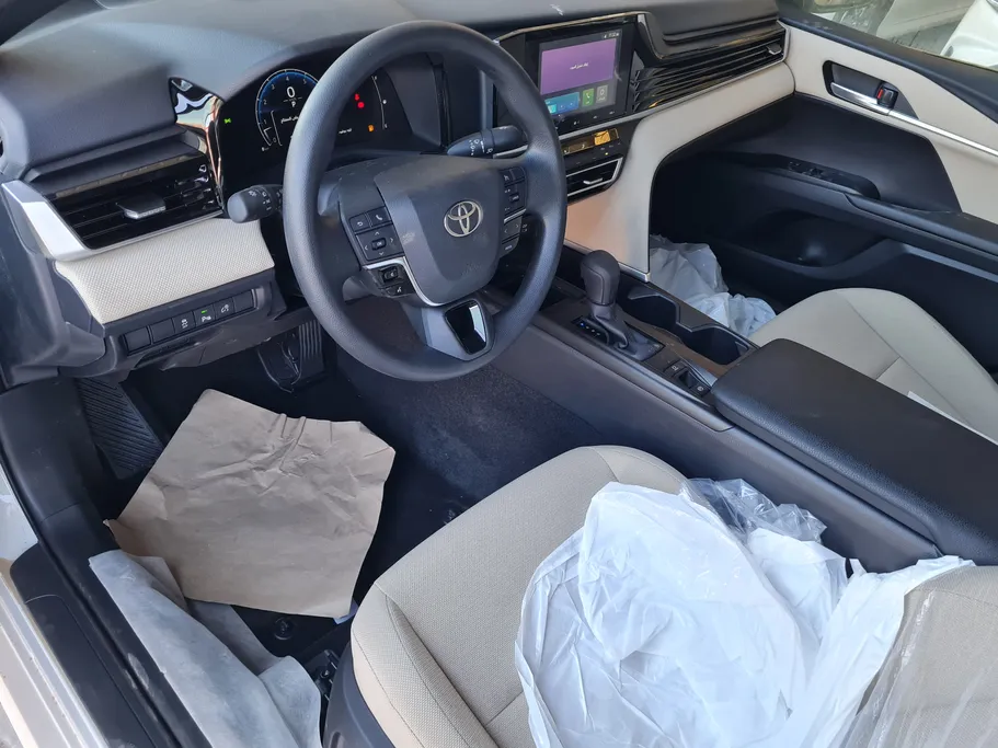 تويوتا كامري E 2026 