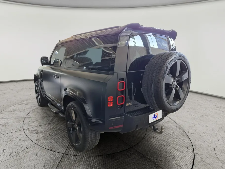 2021 Range Rover Defender HSE P400 