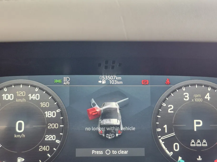 2021 Range Rover Defender HSE P400 