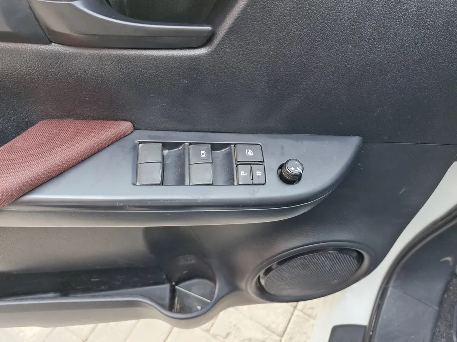 تويوتا هايلكس GL2 2022 