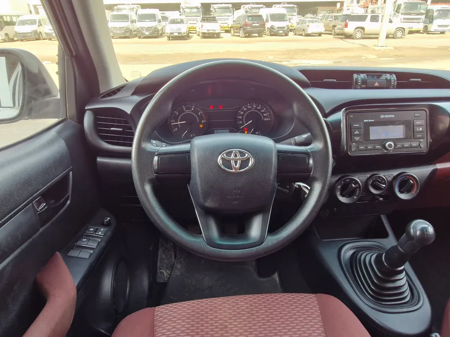 تويوتا هايلكس GL2 2022 