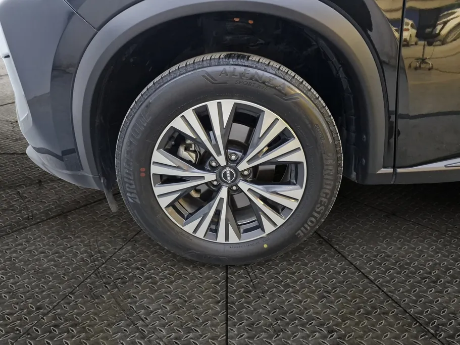 نيسان أكس تريل SV Plus 2023 