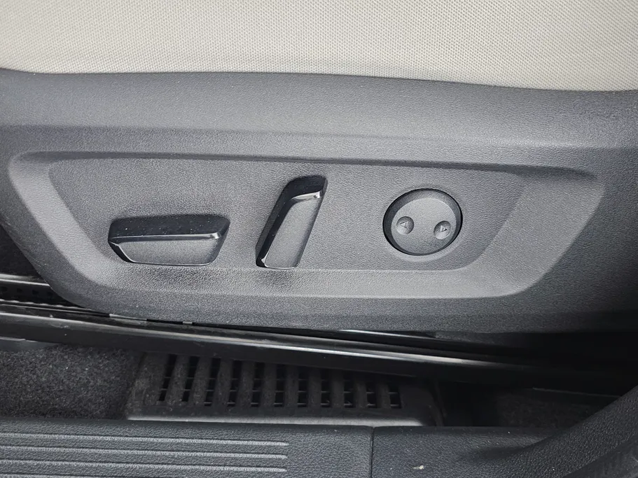 نيسان أكس تريل SV Plus 2023 