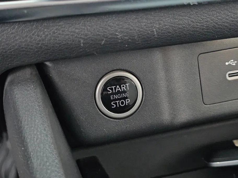 نيسان أكس تريل SV Plus 2023 