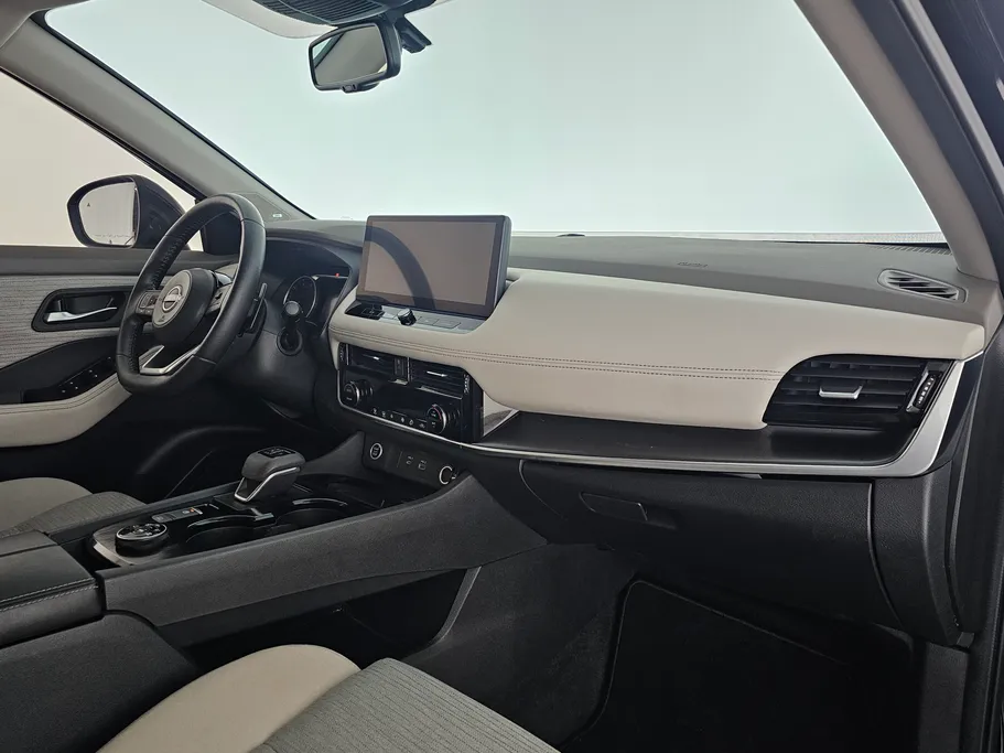 نيسان أكس تريل SV Plus 2023 