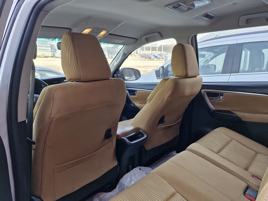 تويوتا فورتشنر VX1 2023 