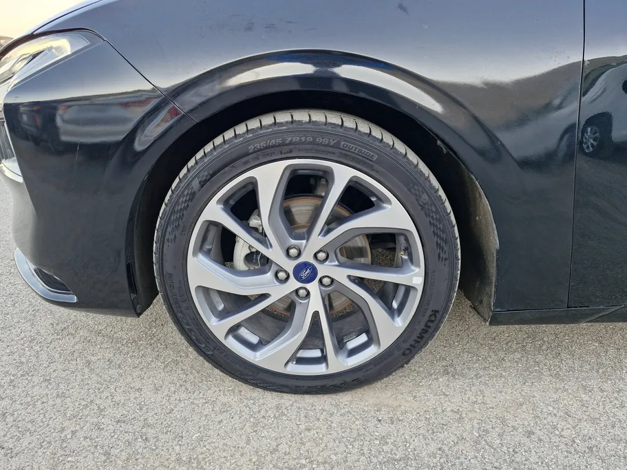 2023 Ford Taurus Titanium New Shape 