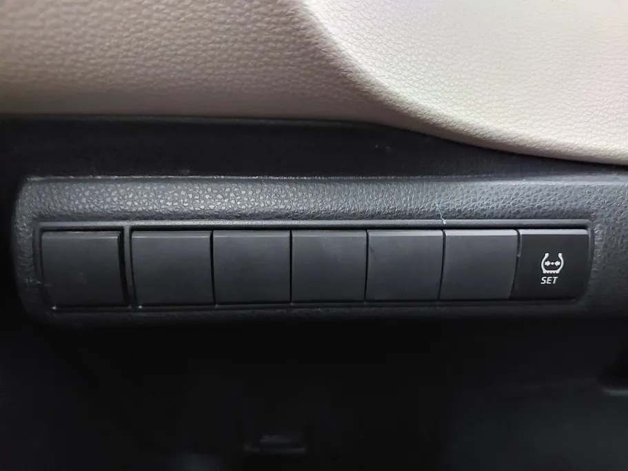 2023 Toyota Corolla XLI 