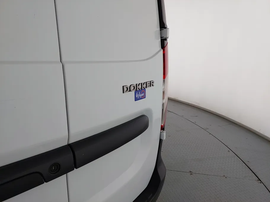 2021 Renault Docker Van بضاعة 