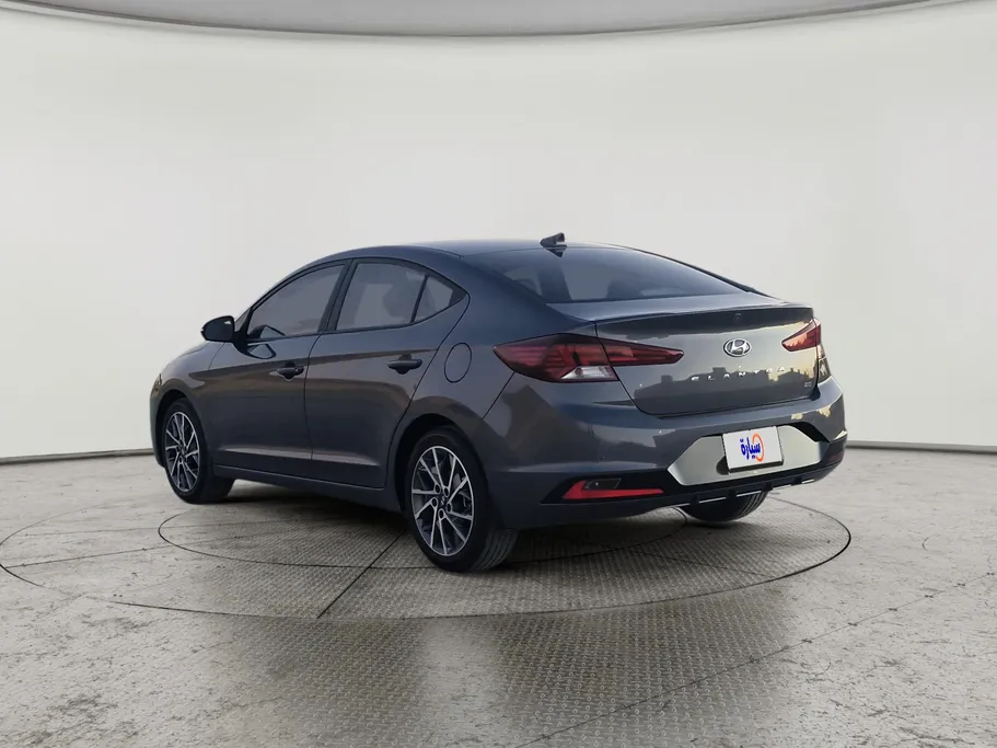 2019 Hyundai Elantra GLS 