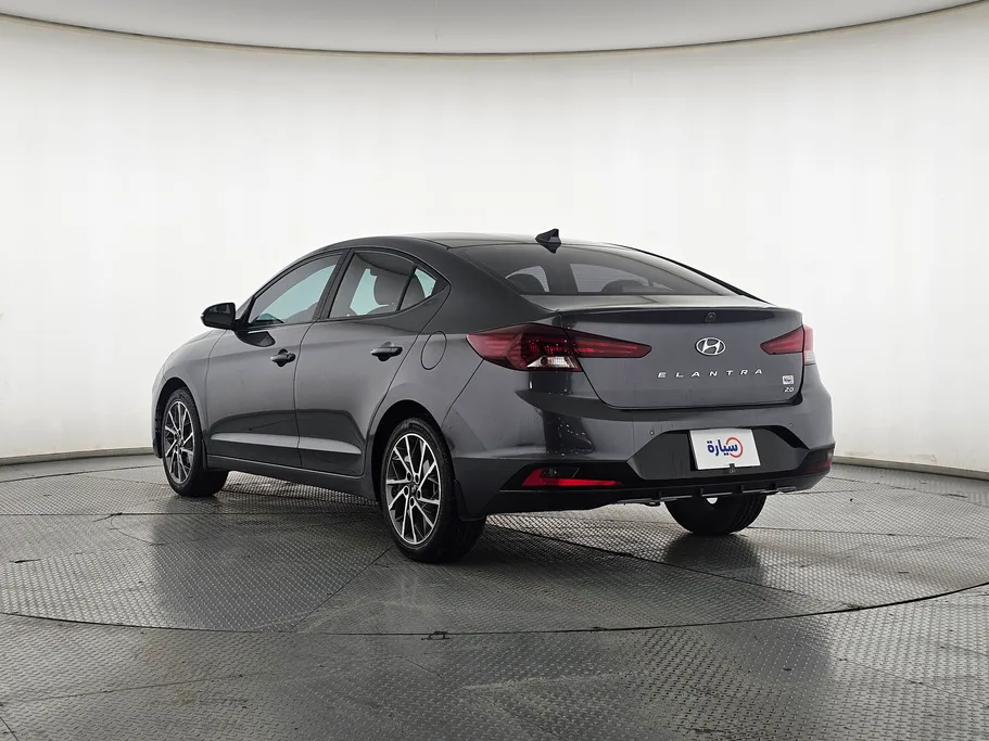 2019 Hyundai Elantra GLS 