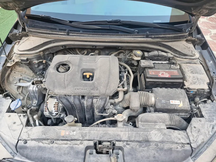 2019 Hyundai Elantra GLS 