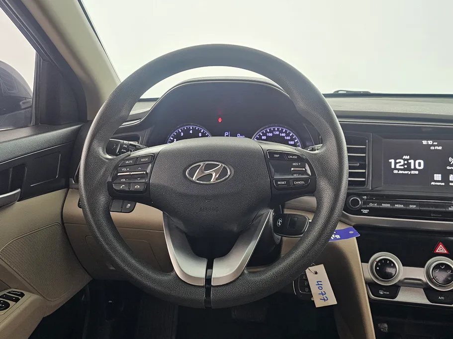 2019 Hyundai Elantra GLS 