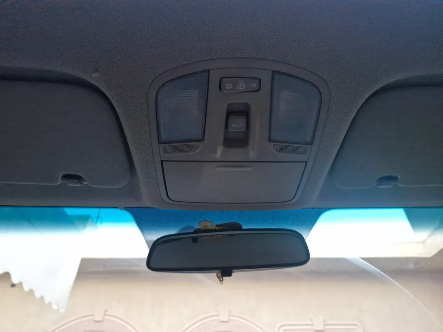 2019 Hyundai Elantra GLS 