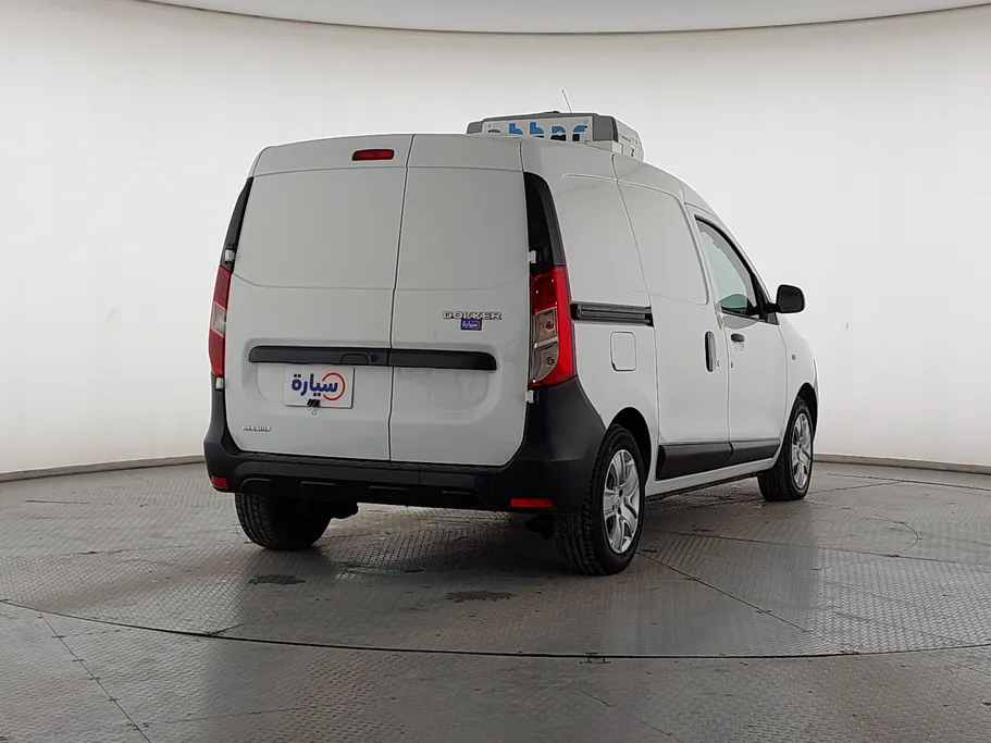 2021 Renault Docker Van بضاعة 