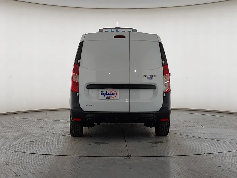 2021 Renault Docker Van بضاعة 
