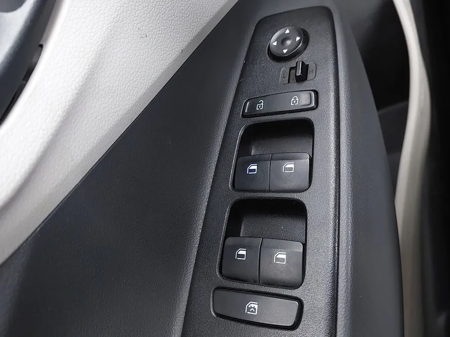 2024 Hyundai Grand i10 Fleet 