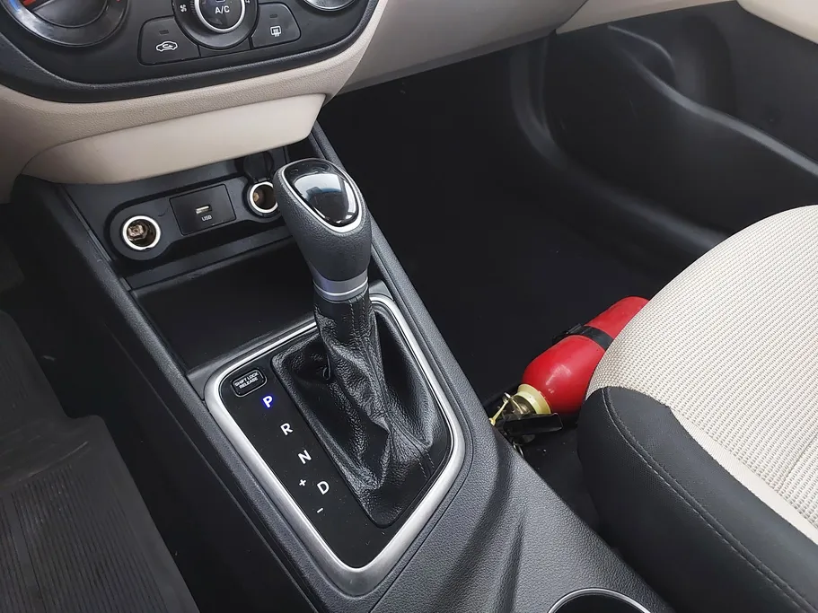 هيونداي اكسنت سمارت 2023 