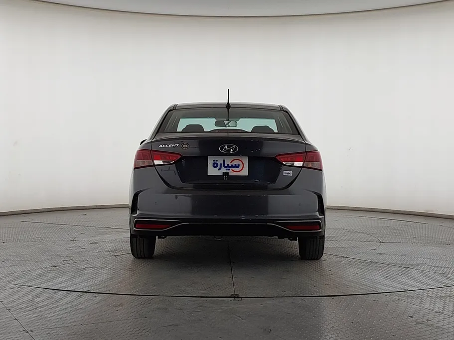 هيونداي اكسنت سمارت 2023 